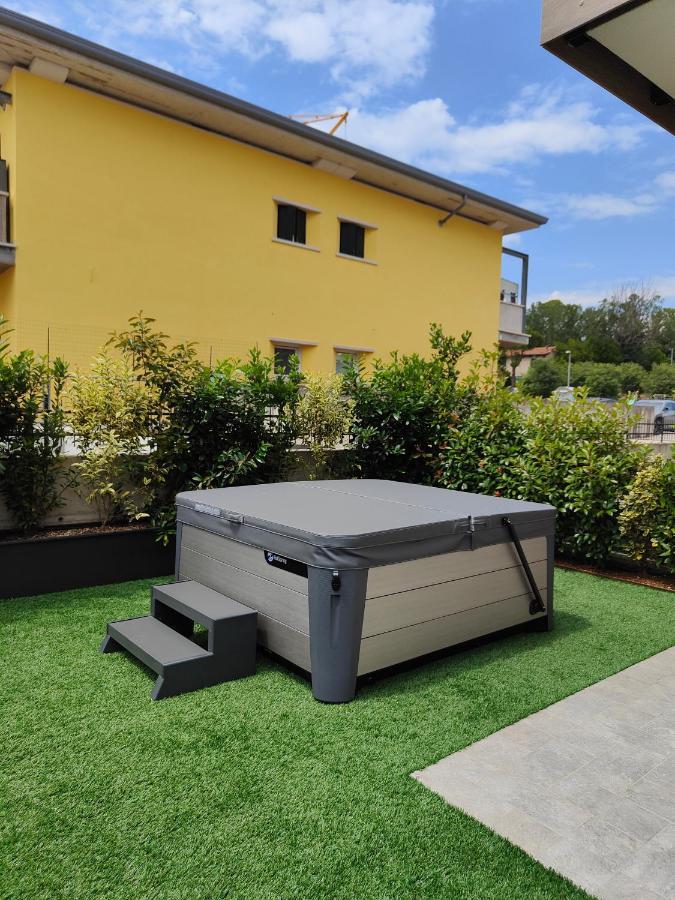 San Giorgio Design Home Con Jacuzzi Privata Colà Exterior foto
